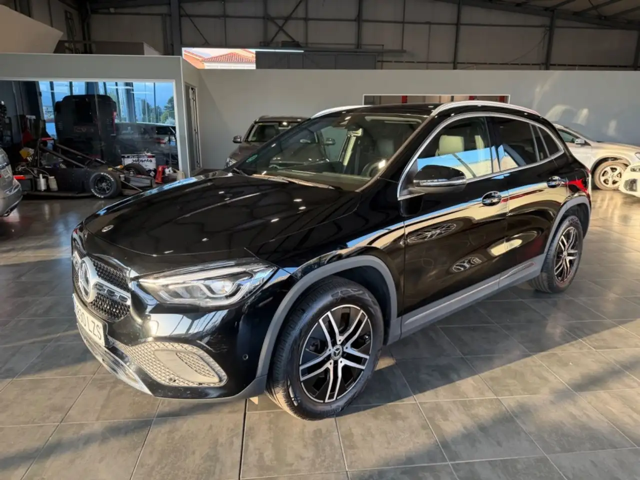 Mercedes-Benz GLA 180