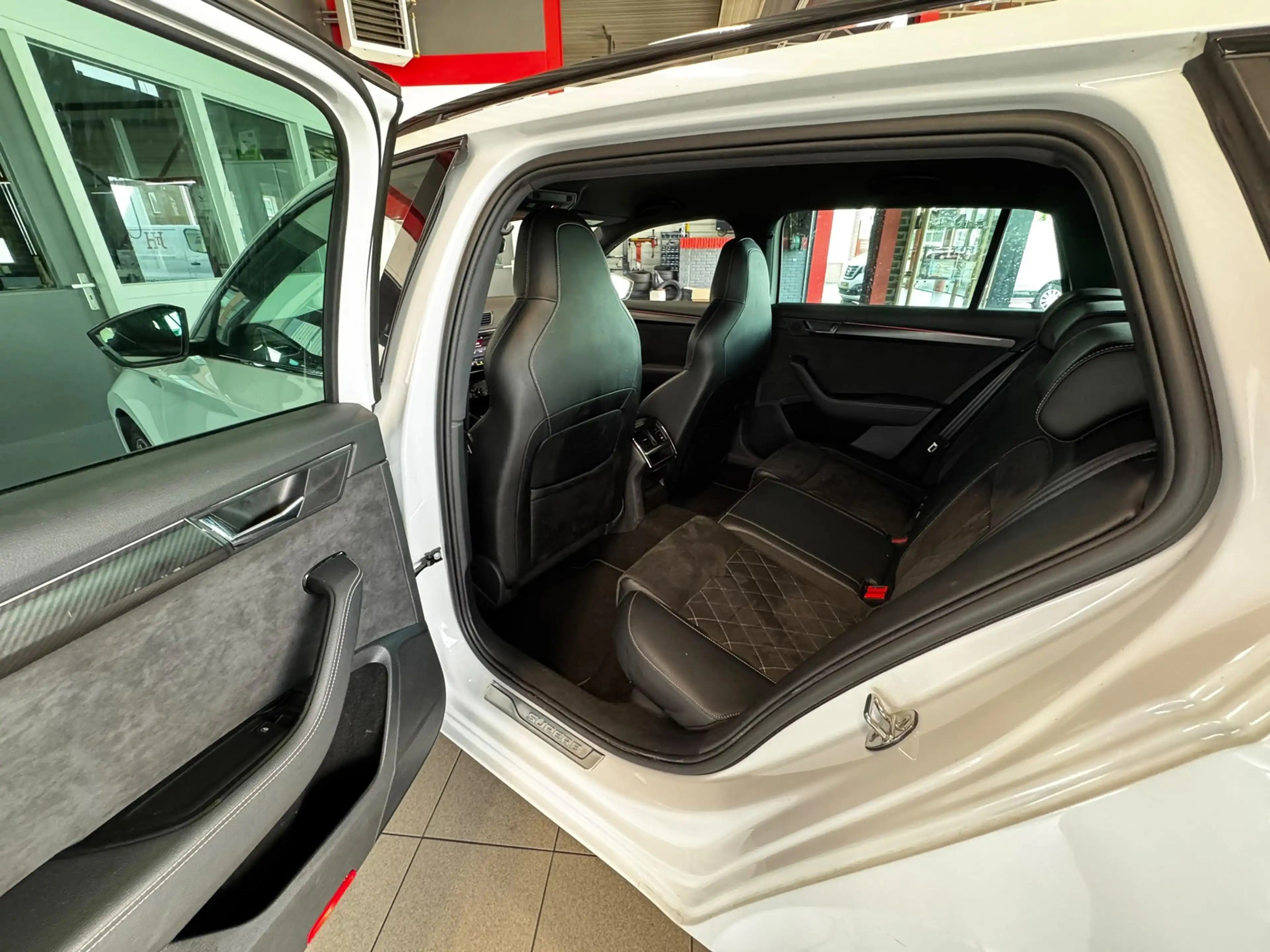 Skoda Superb Combi 1.4 TSI iV Sportline Business*Camera*Stoel/s — photo 23