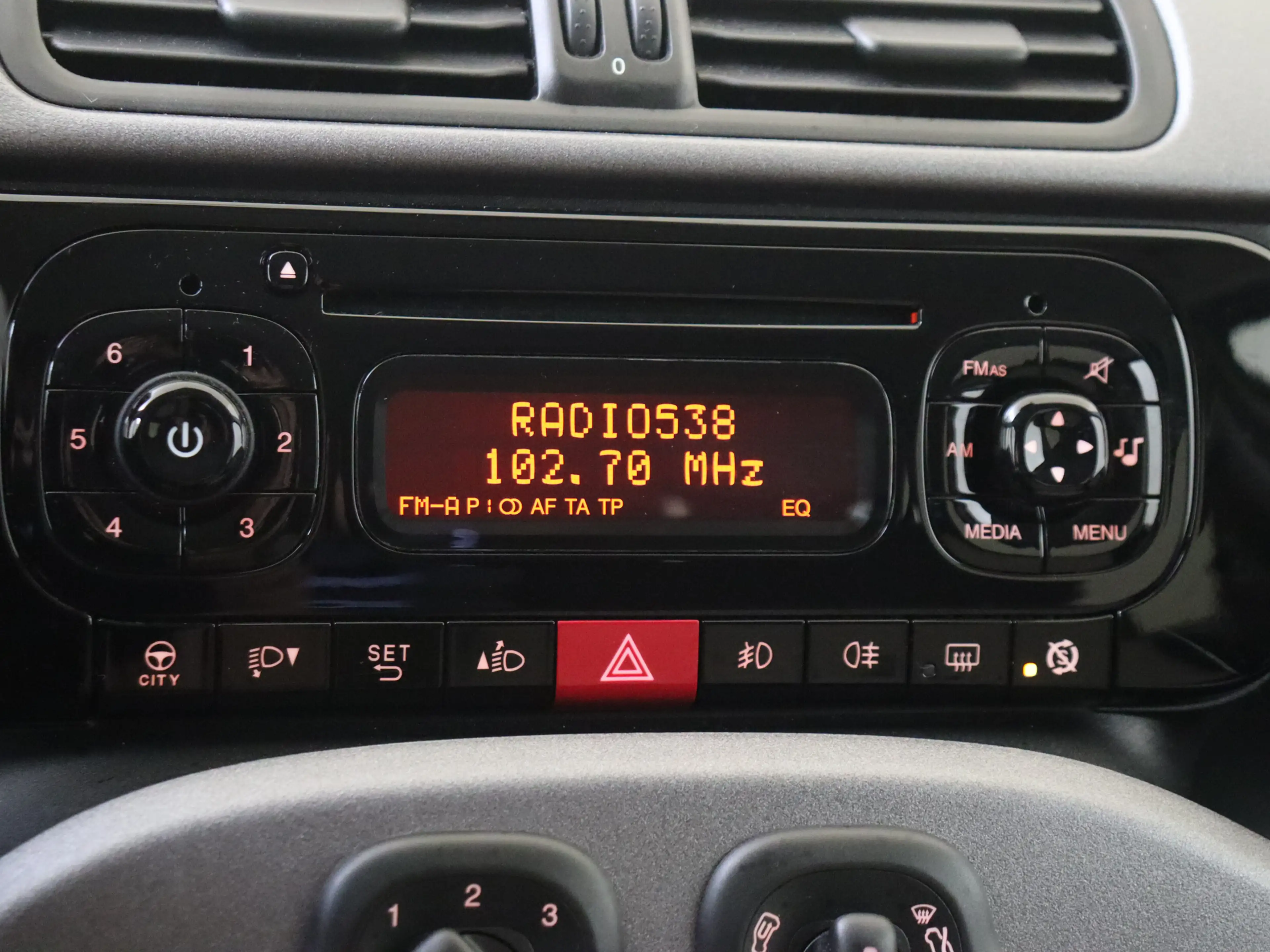 Fiat Panda 0.9 TwinAir Lounge — photo 14