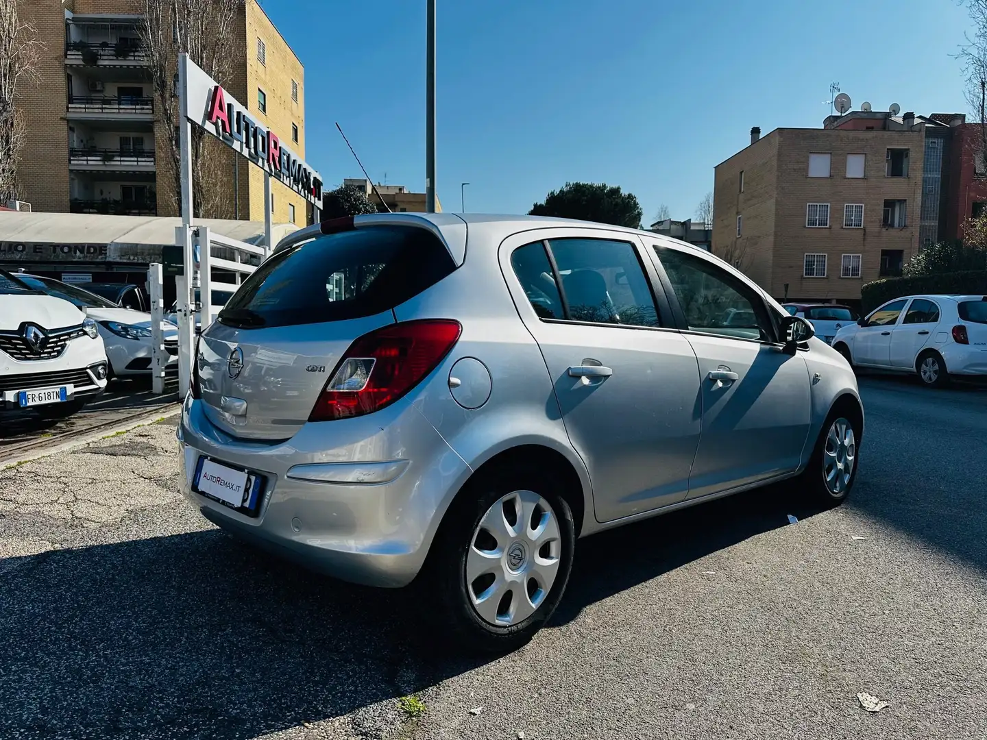 Opel Corsa Corsa 5p 1.3 cdti Edition OK PER NEOPATENTATI Plateado - 2