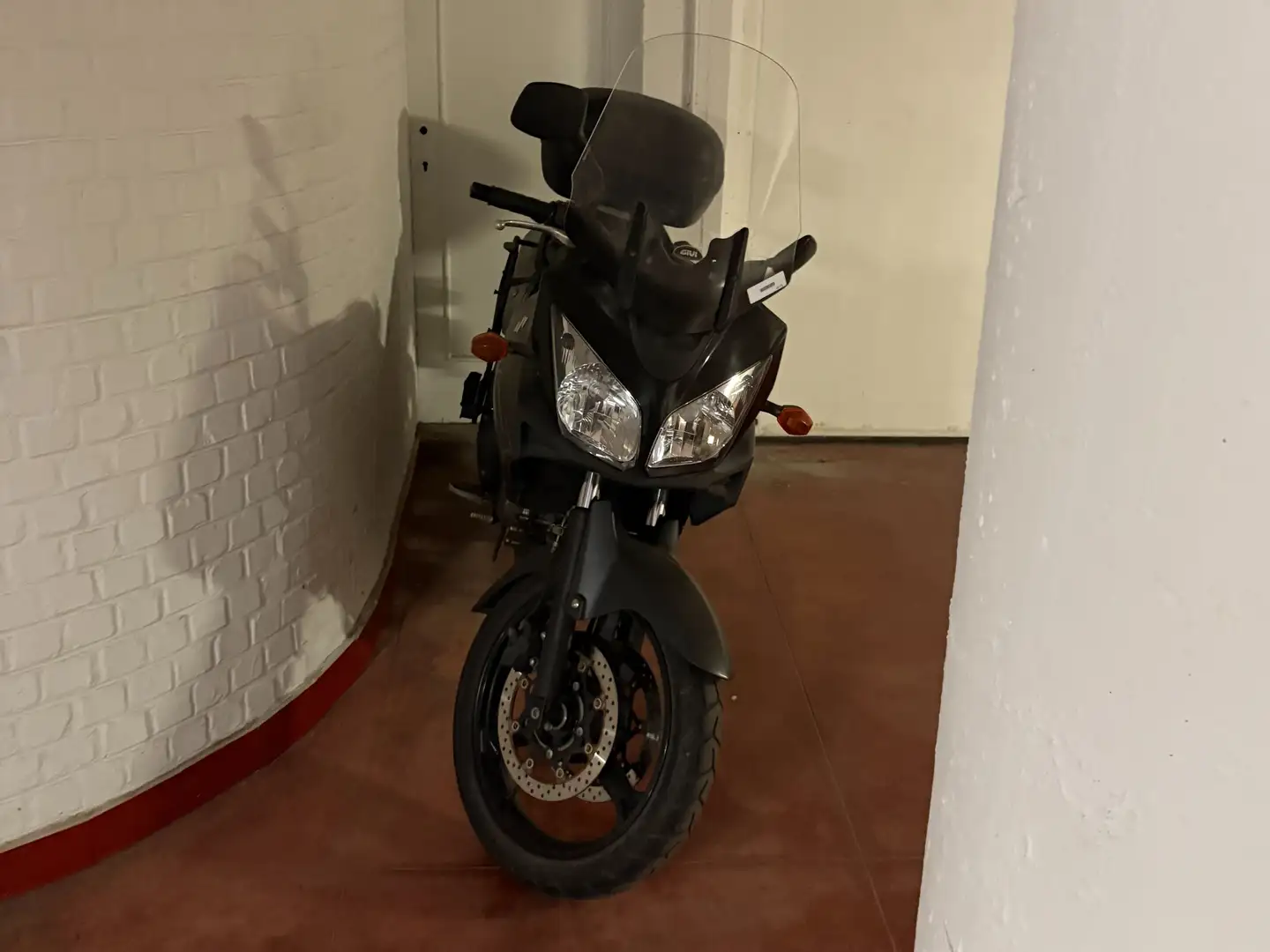 Suzuki V-Strom 650 Noir - 2