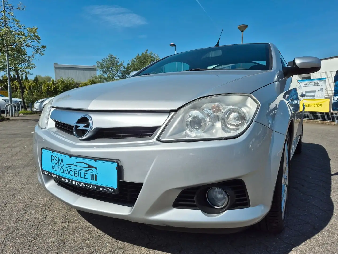 Opel Tigra Twin Top Edition Klimaanlage PDC Sitzheiz. Ezüst - 1