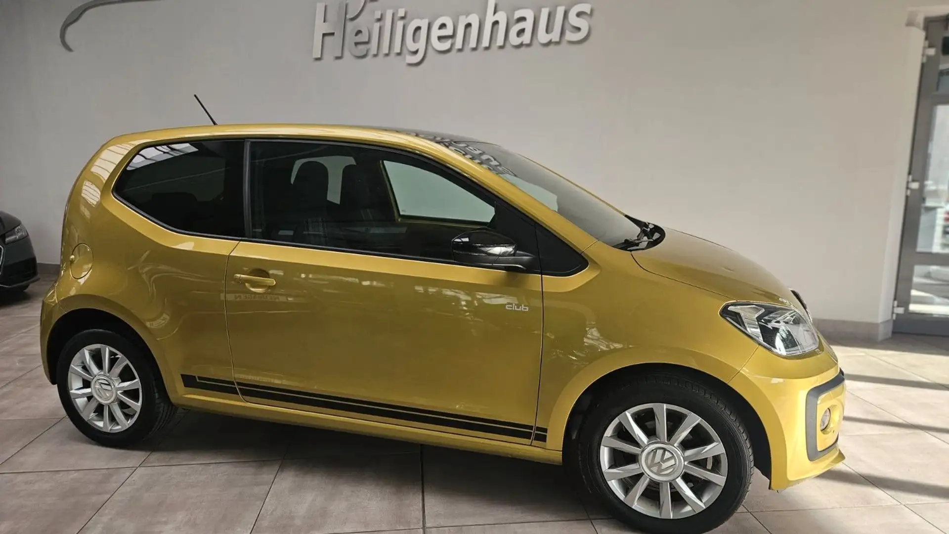 Volkswagen up! club up! BMT Klimaa Alufelgen Sitzheizung Gelb - 2