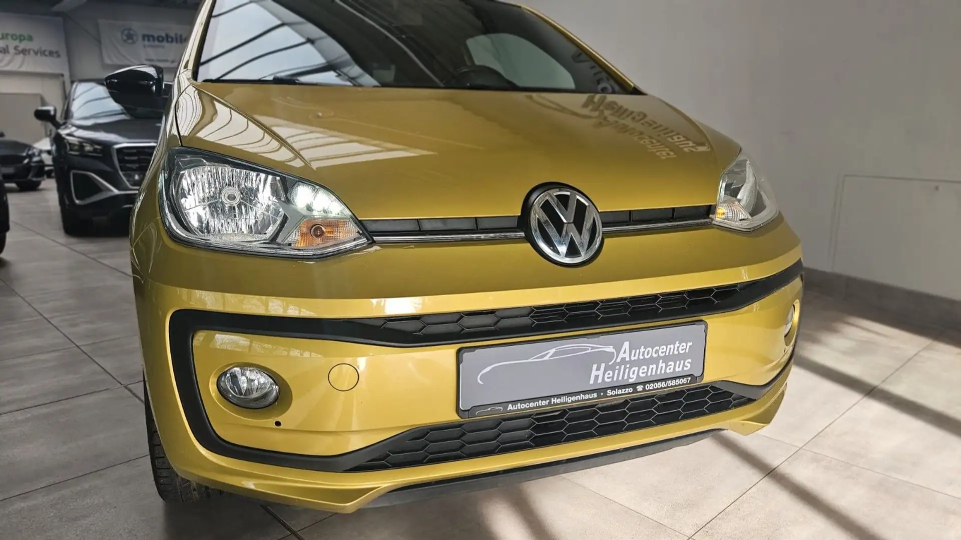 Volkswagen up! club up! BMT Klimaa Alufelgen Sitzheizung Gelb - 1