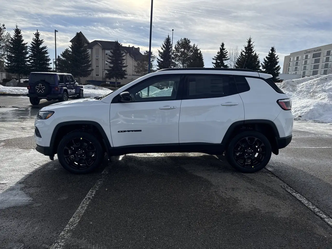 Jeep Compass снимка Jeep Compass