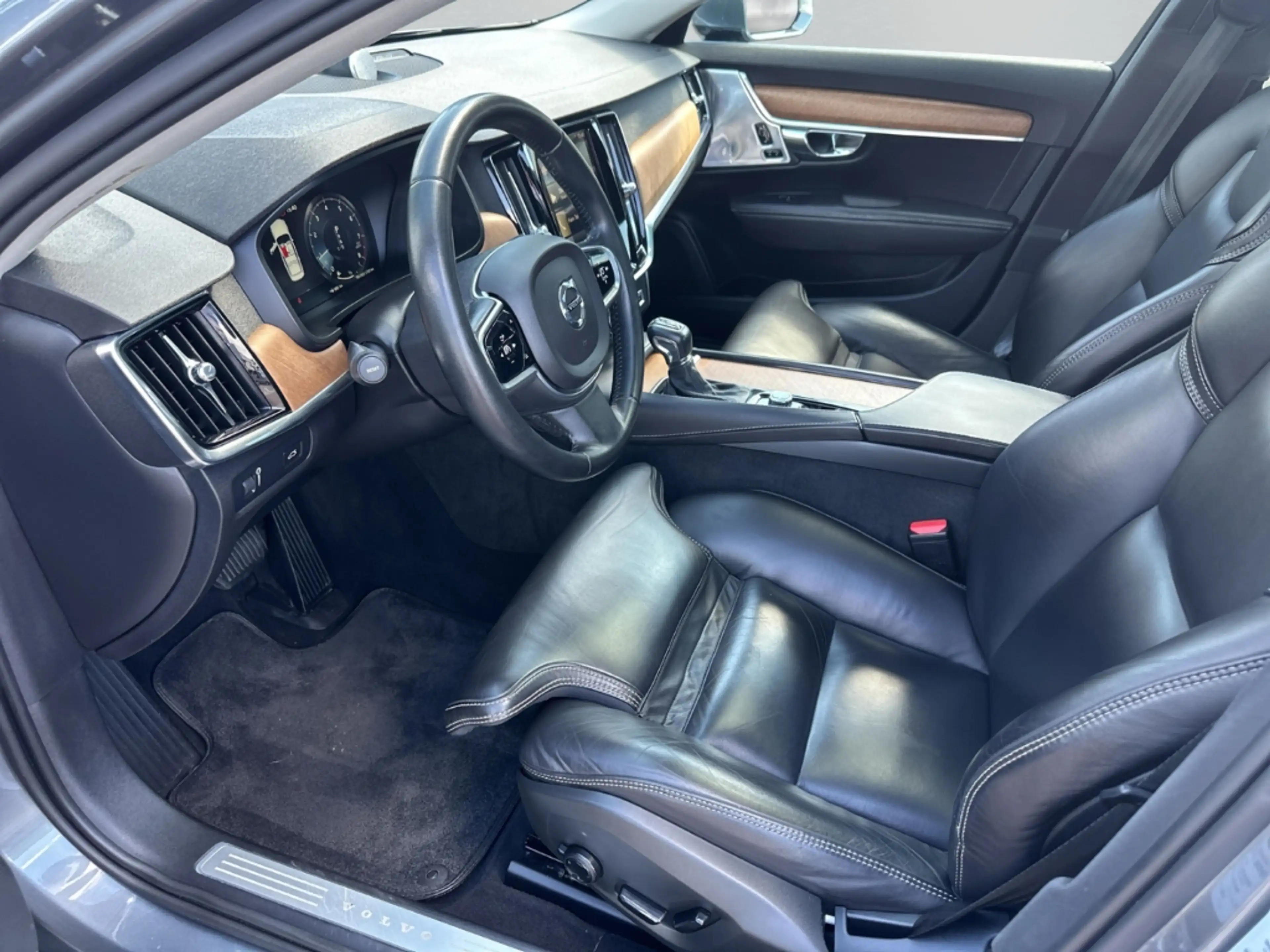 Volvo S90 Inscription AWD HUD Navi Leder Digitales Cockpit M — photo 9
