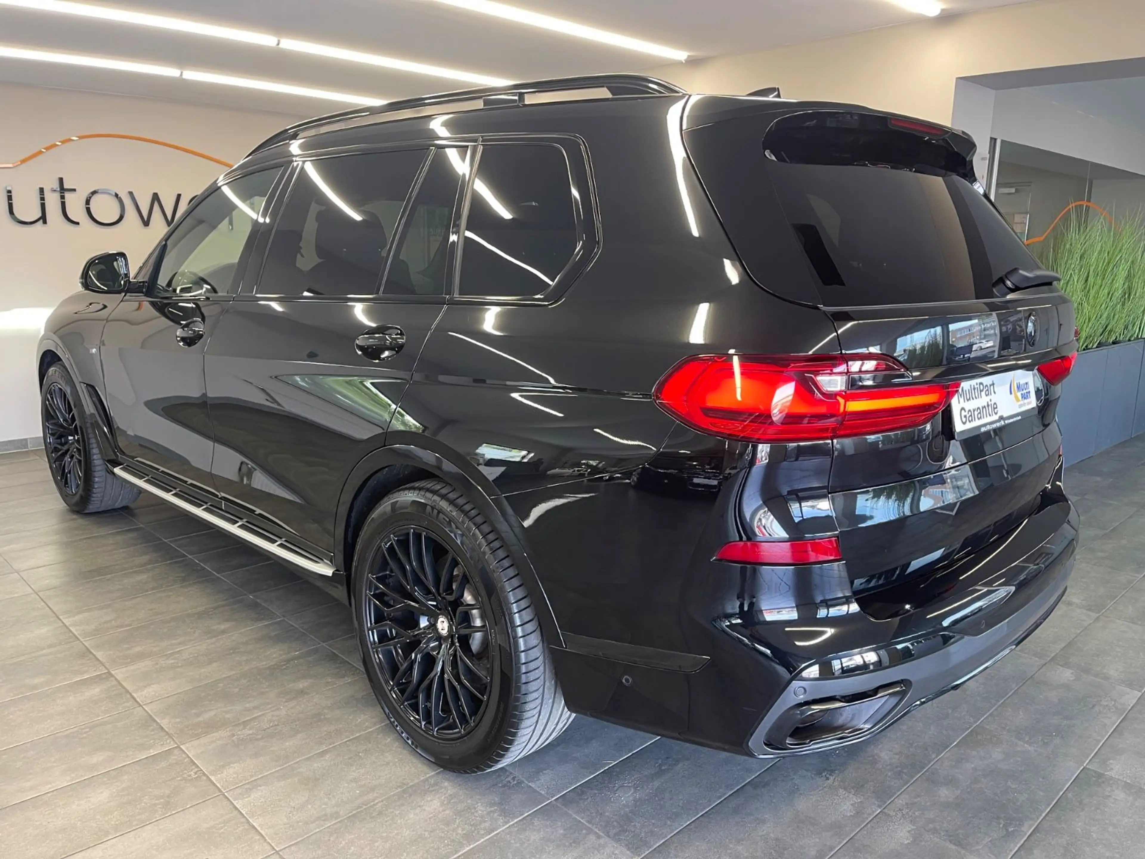 BMW X7 xDrive 30 d M Sport*7Sitz/SkyLounge/H&K/TOP* — photo 6
