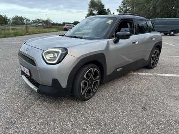 42.5 kWh E