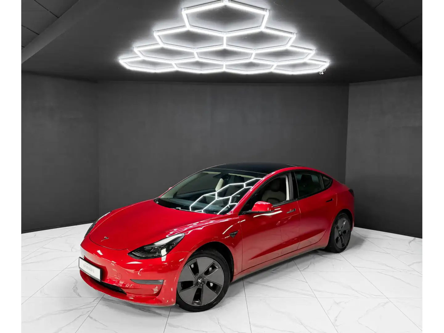 Tesla Model 3 Long Range Dual Motor Rouge - 1