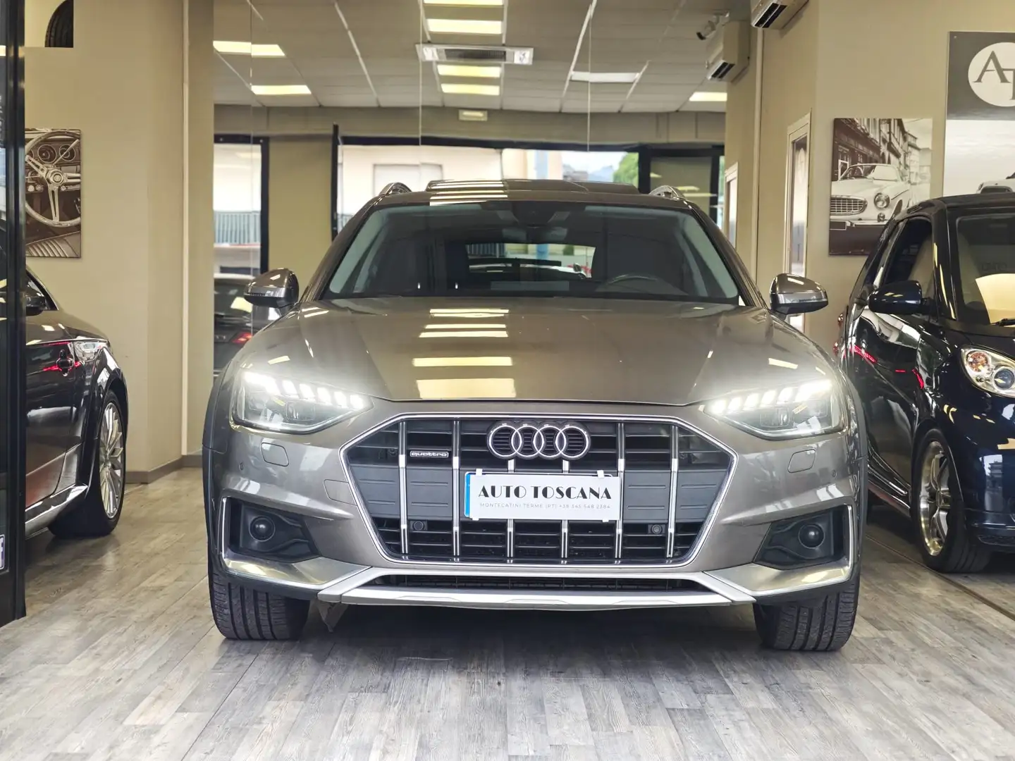 Audi A4 allroad A4 V 2019 Allroad Quattro 40 2.0 tdi mhev Identity Grigio - 2