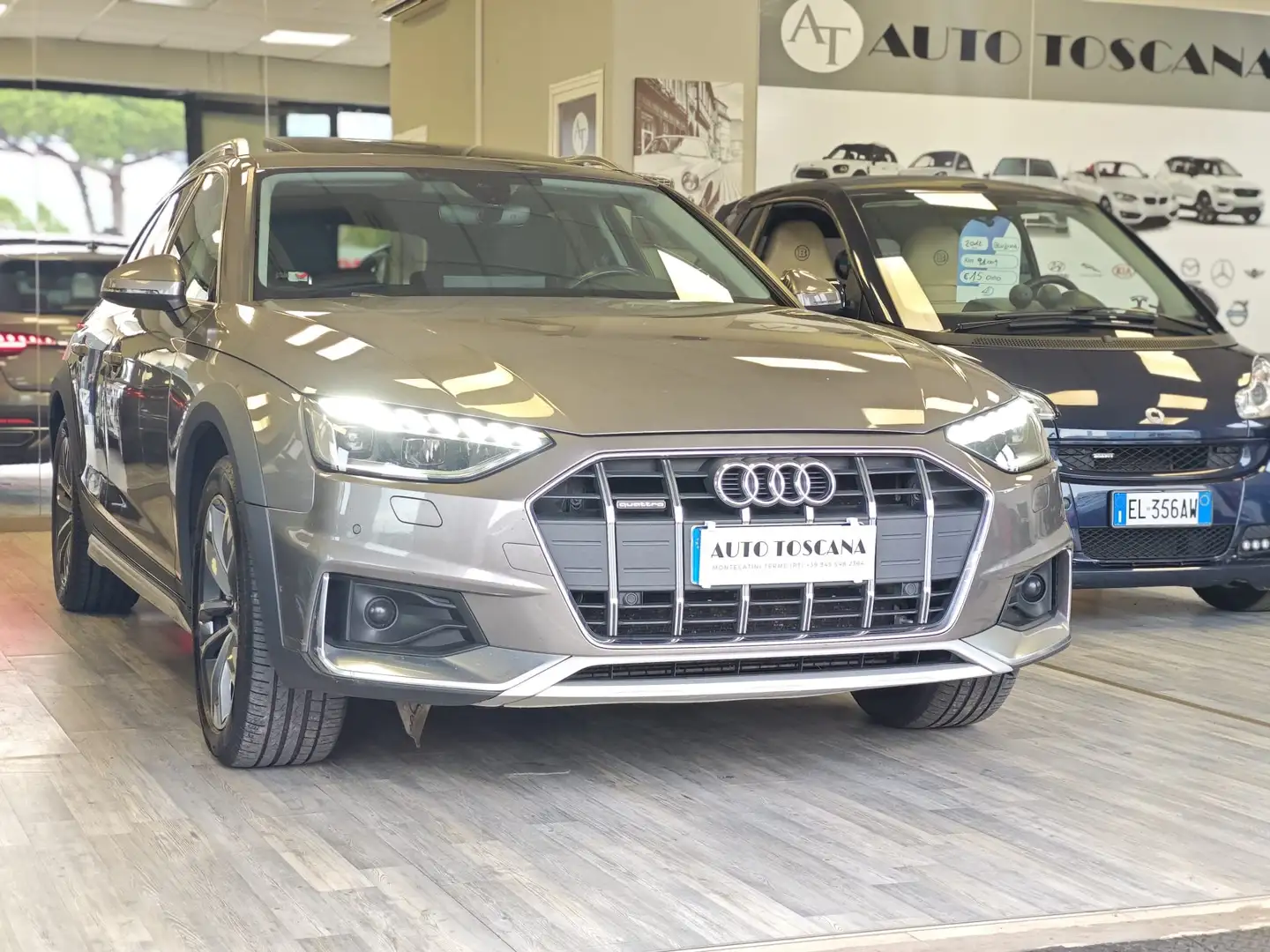 Audi A4 allroad A4 V 2019 Allroad Quattro 40 2.0 tdi mhev Identity Grigio - 1