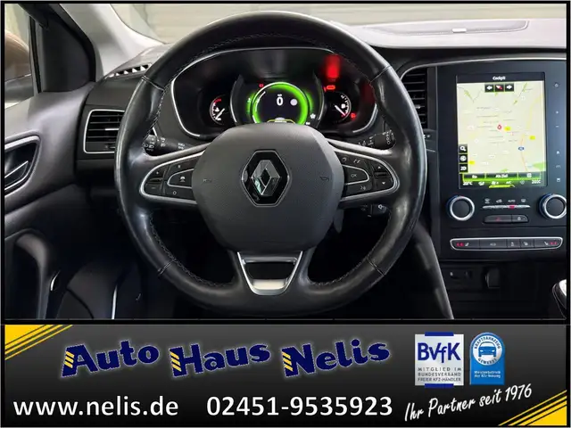 Renault Megane view 12
