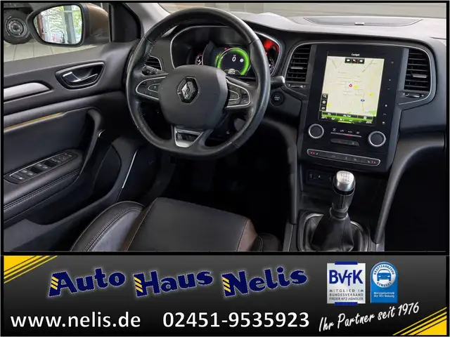 Renault Megane view 11