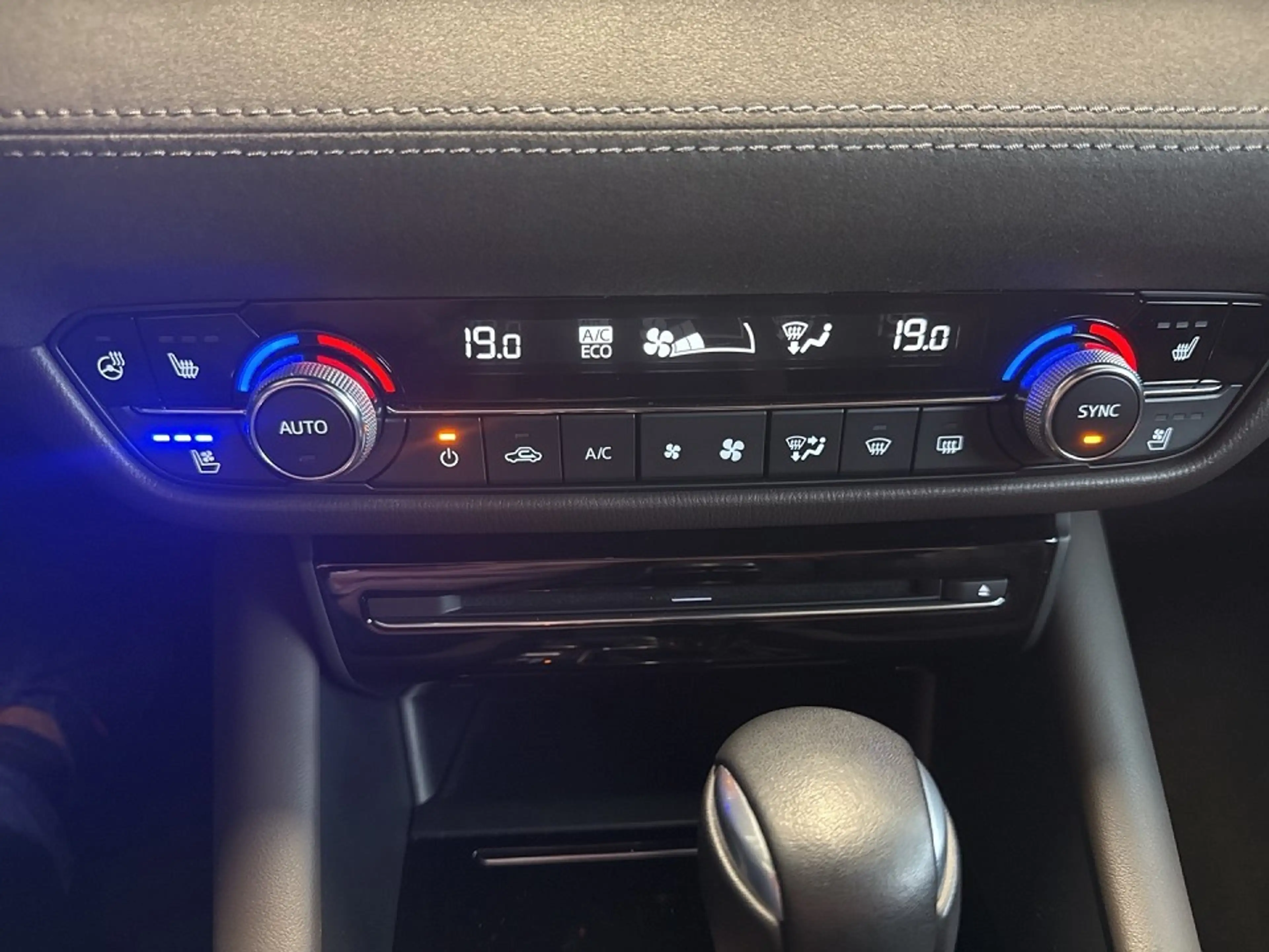 Mazda 6 Facelift SKYACTIV-G 194 AT Sports-Line — photo 15