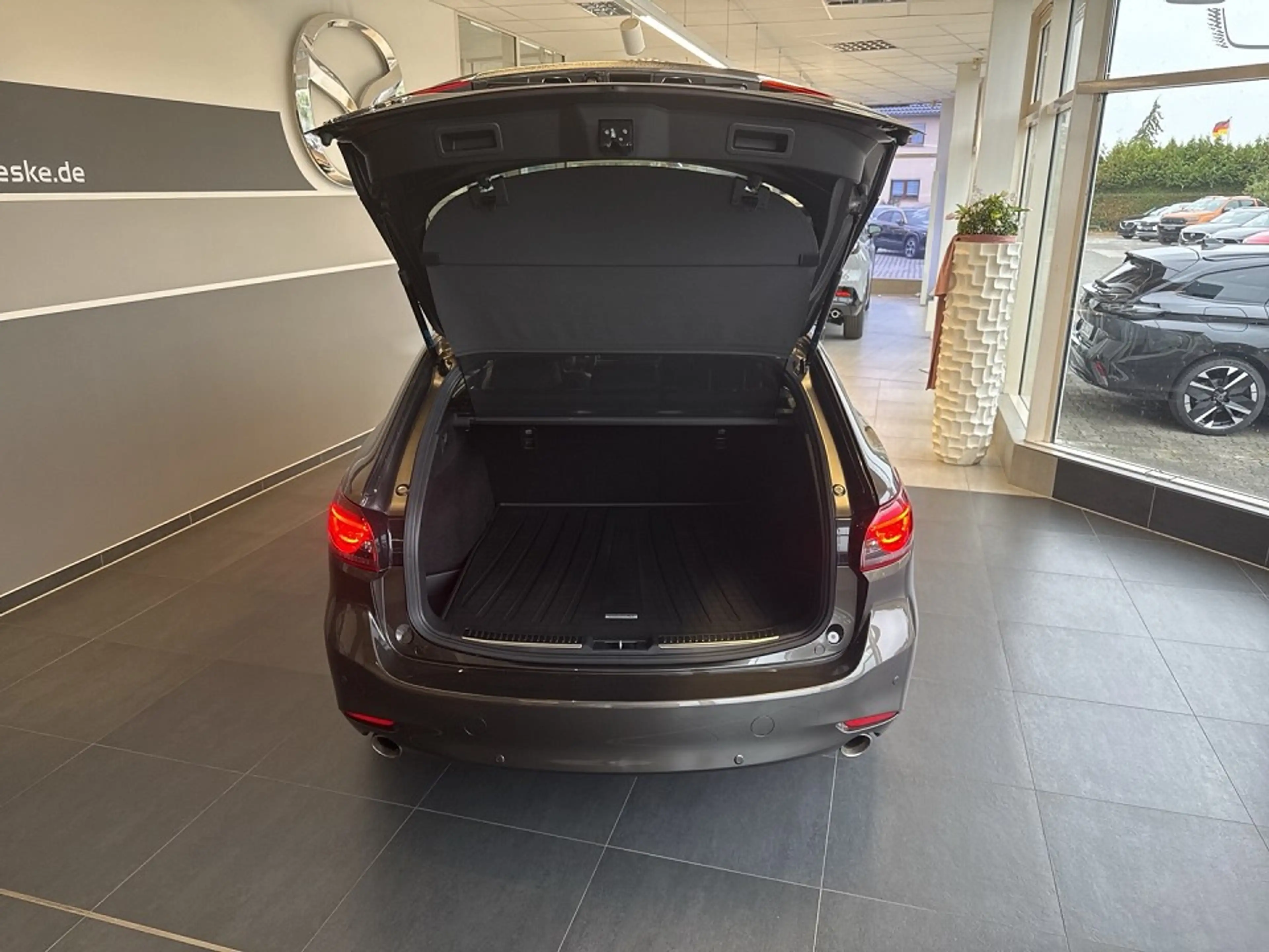 Mazda 6 Facelift SKYACTIV-G 194 AT Sports-Line — photo 8