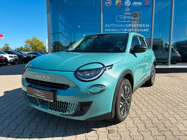 Fiat 600 Hybrid 125-Jahre-Edition