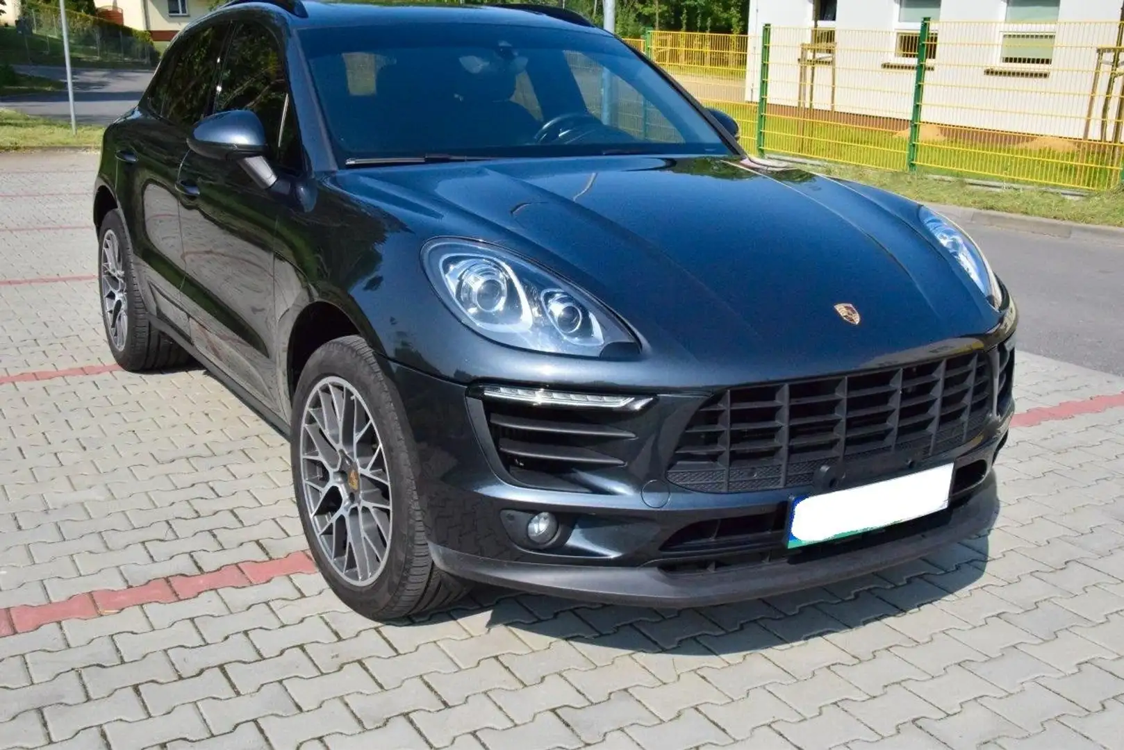 Porsche Macan S Bose 20" Panorama Leder Schwarz - 2