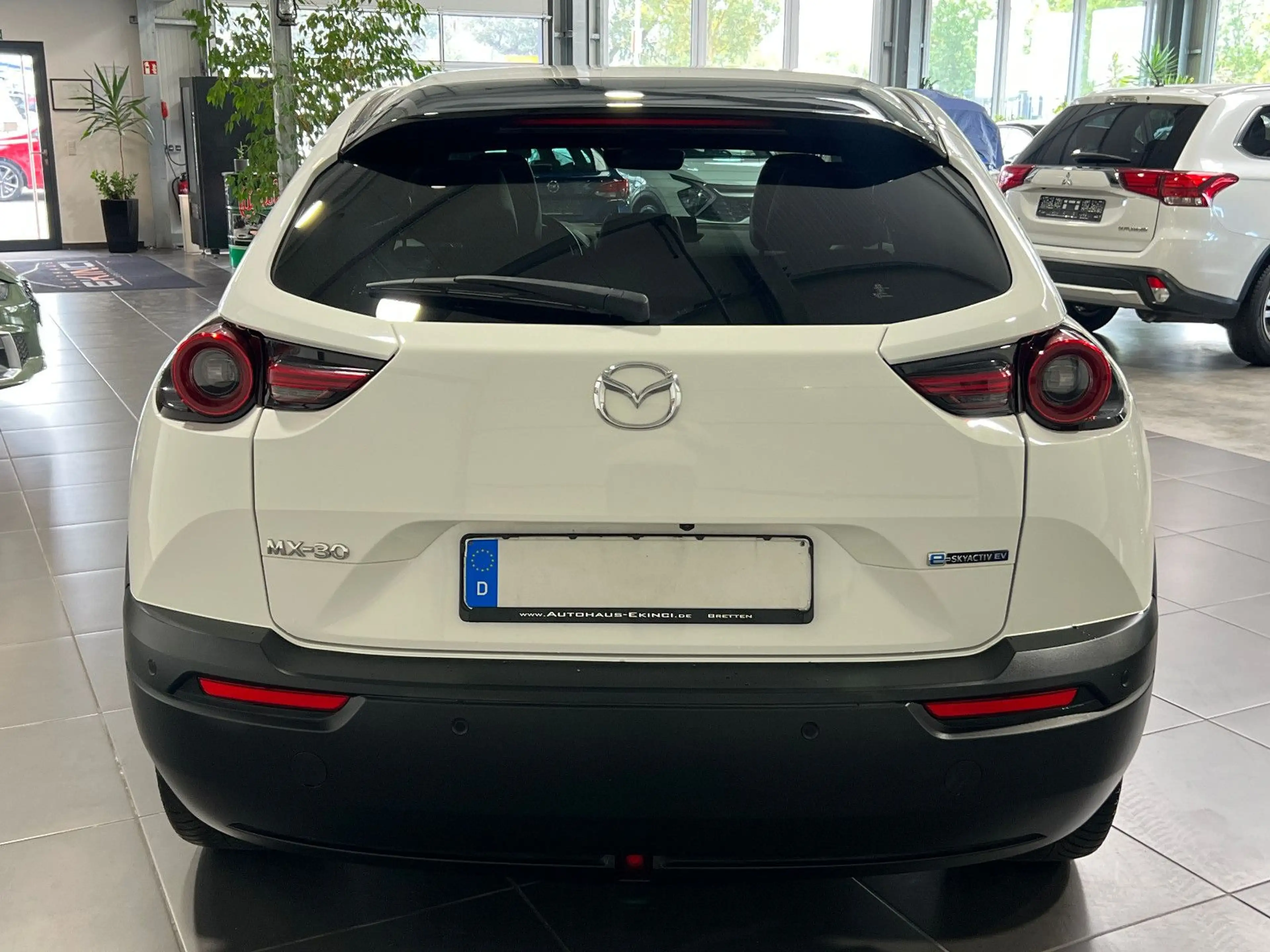 Mazda MX-30 Automatik **Navi*Kamera*LED*SHZ** — photo 8