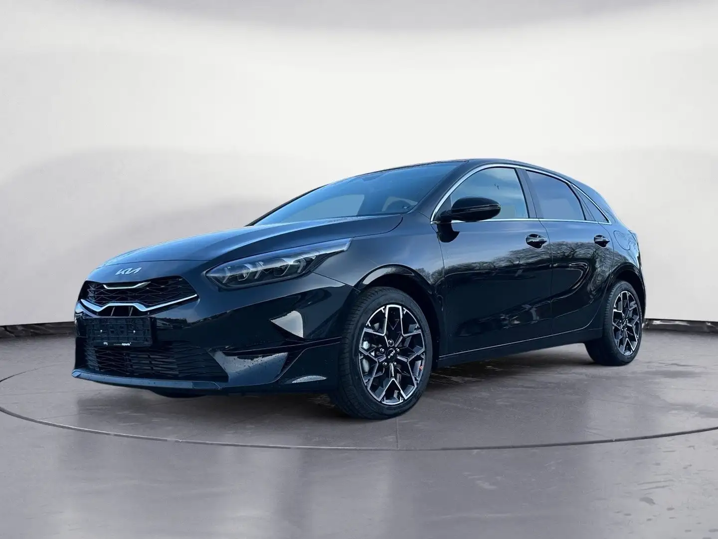 Kia Ceed / cee'd cee d / Ceed 1.5 T-GDI Nightline Edition Bluetoo Schwarz - 2