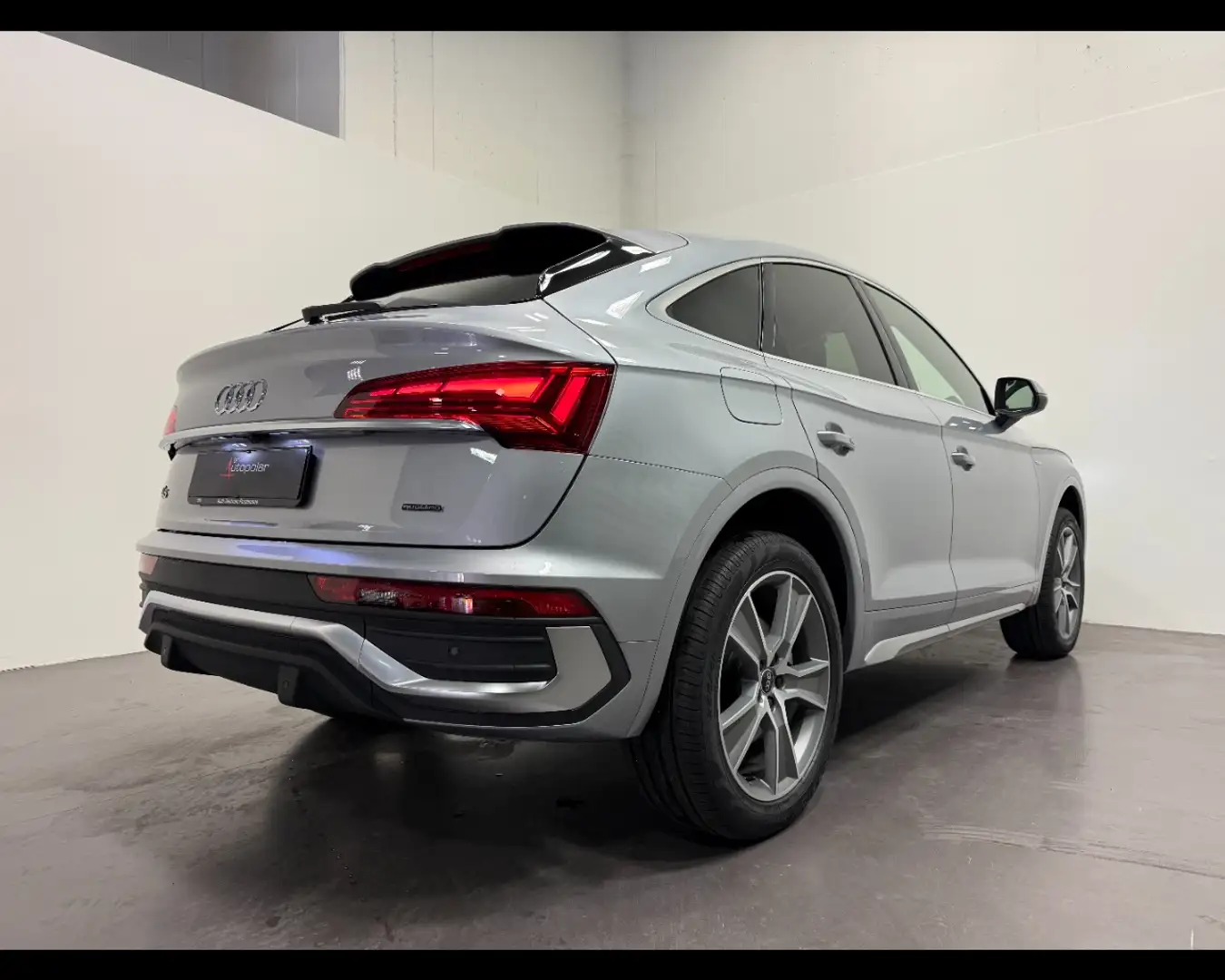 Audi Q5 SPORTBACK 55 TFSI E PHEV QUATTRO S TRONIC S LINE Argento - 2