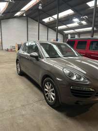 3.0 D V6 Tiptronic S