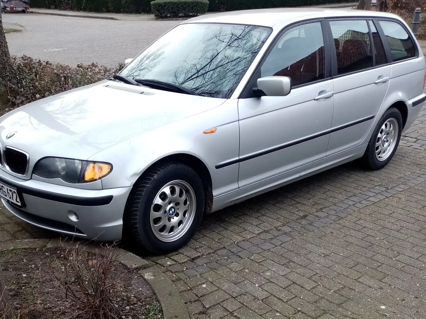BMW 316 316i touring Silber - 2