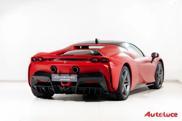 Ferrari SF90 Stradale view 4