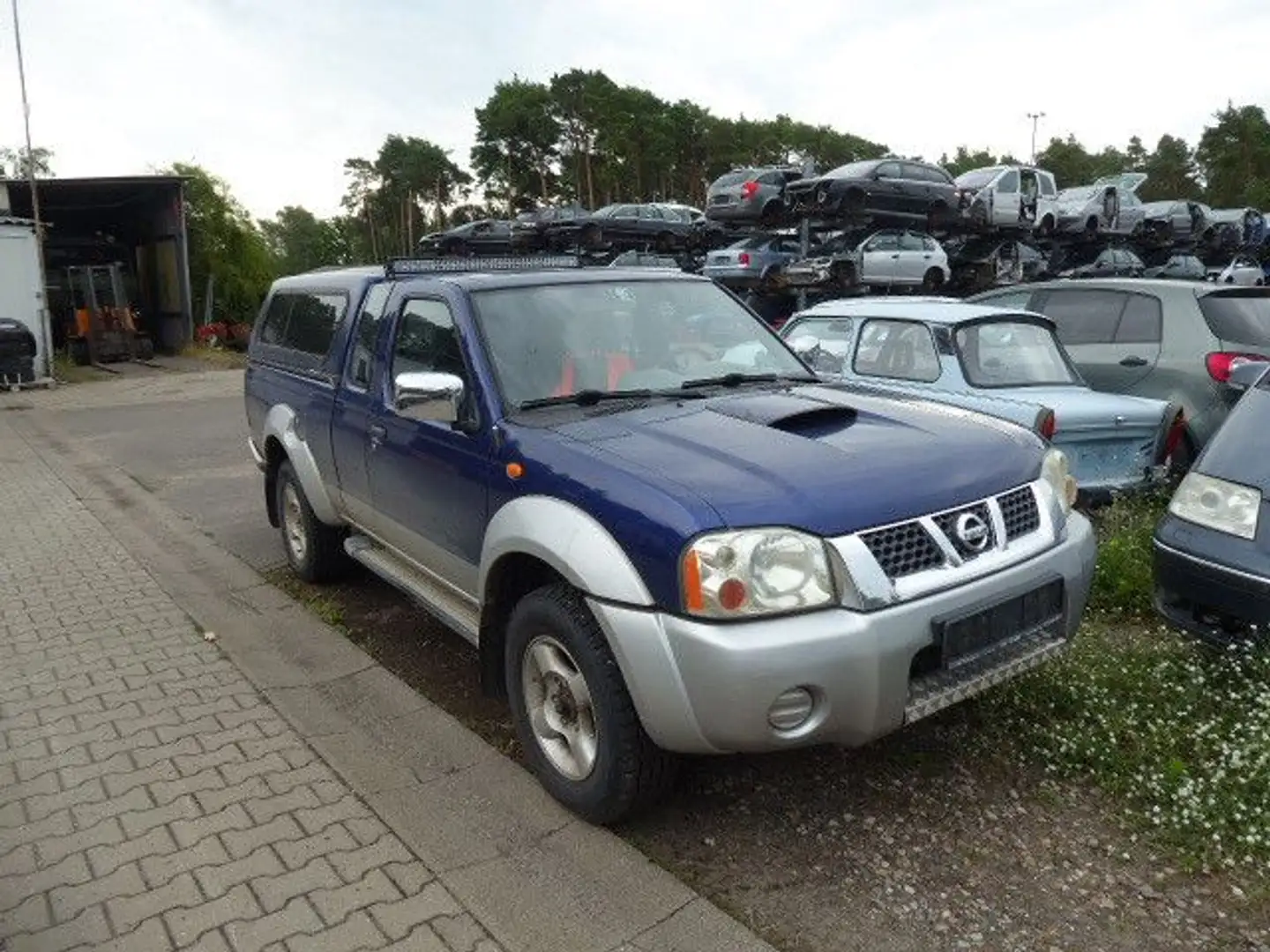 Nissan Pick Up Pickup King Cab Profi 4X4 Blauw - 2