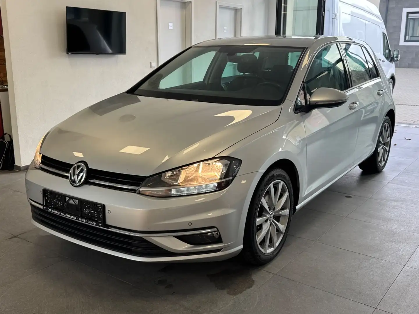 Volkswagen Golf VII 2.0 TDI DSG Highline-Navi-PDC-SHZ- Silber - 1