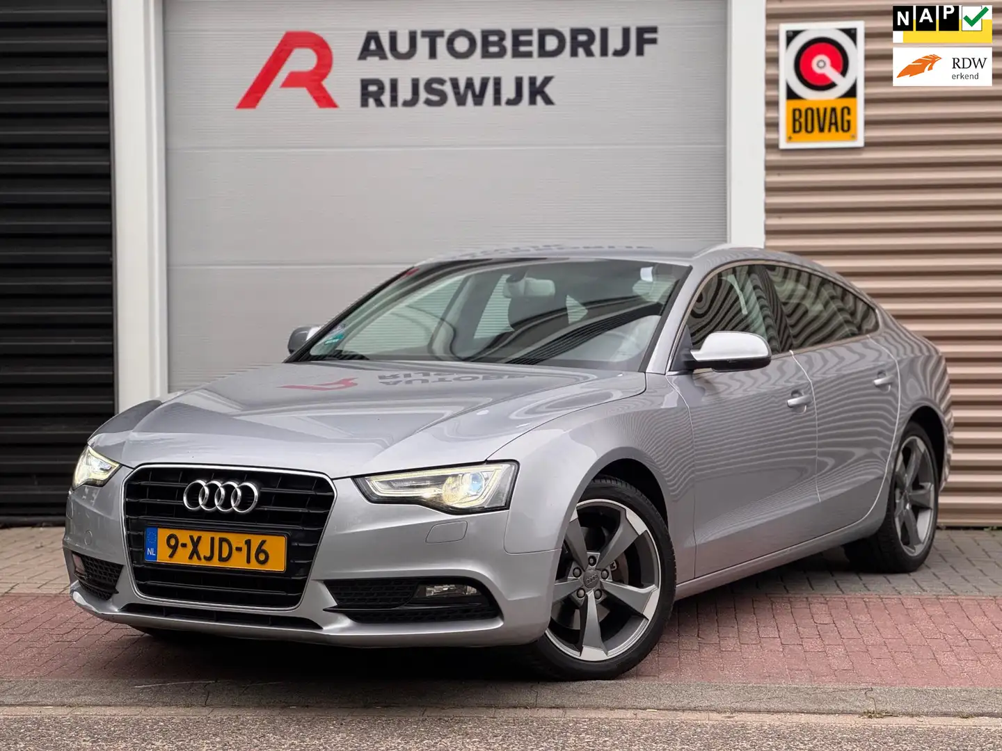 Audi A5 Sportback 2.0 TFSI Business Edition Navi/Camera Gris - 1