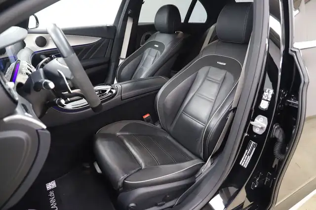 Mercedes-Benz E-Class view 9