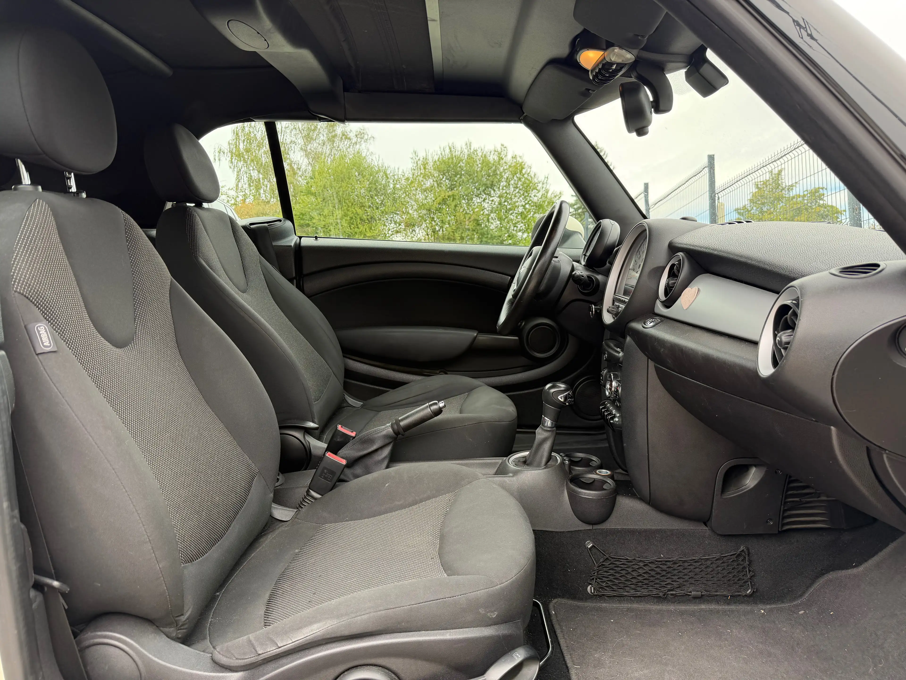 MINI Cooper Cabrio Mini Cabriolet 1.6i Cooper — photo 9