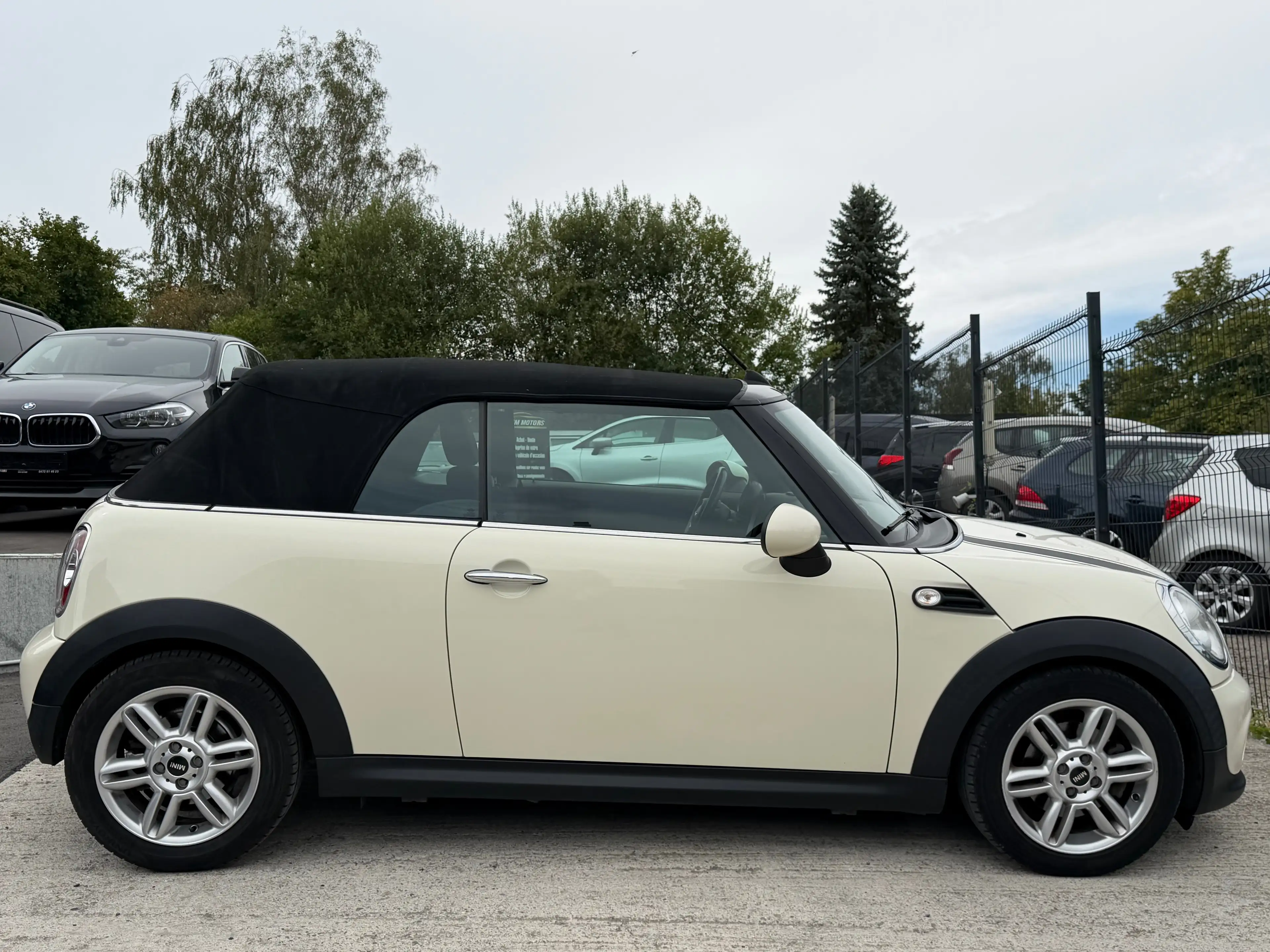 MINI Cooper Cabrio Mini Cabriolet 1.6i Cooper — photo 5
