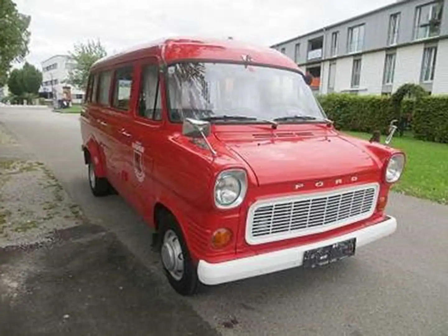 Ford Transit Transit 100 2,0 Bus-GL Rouge - 1