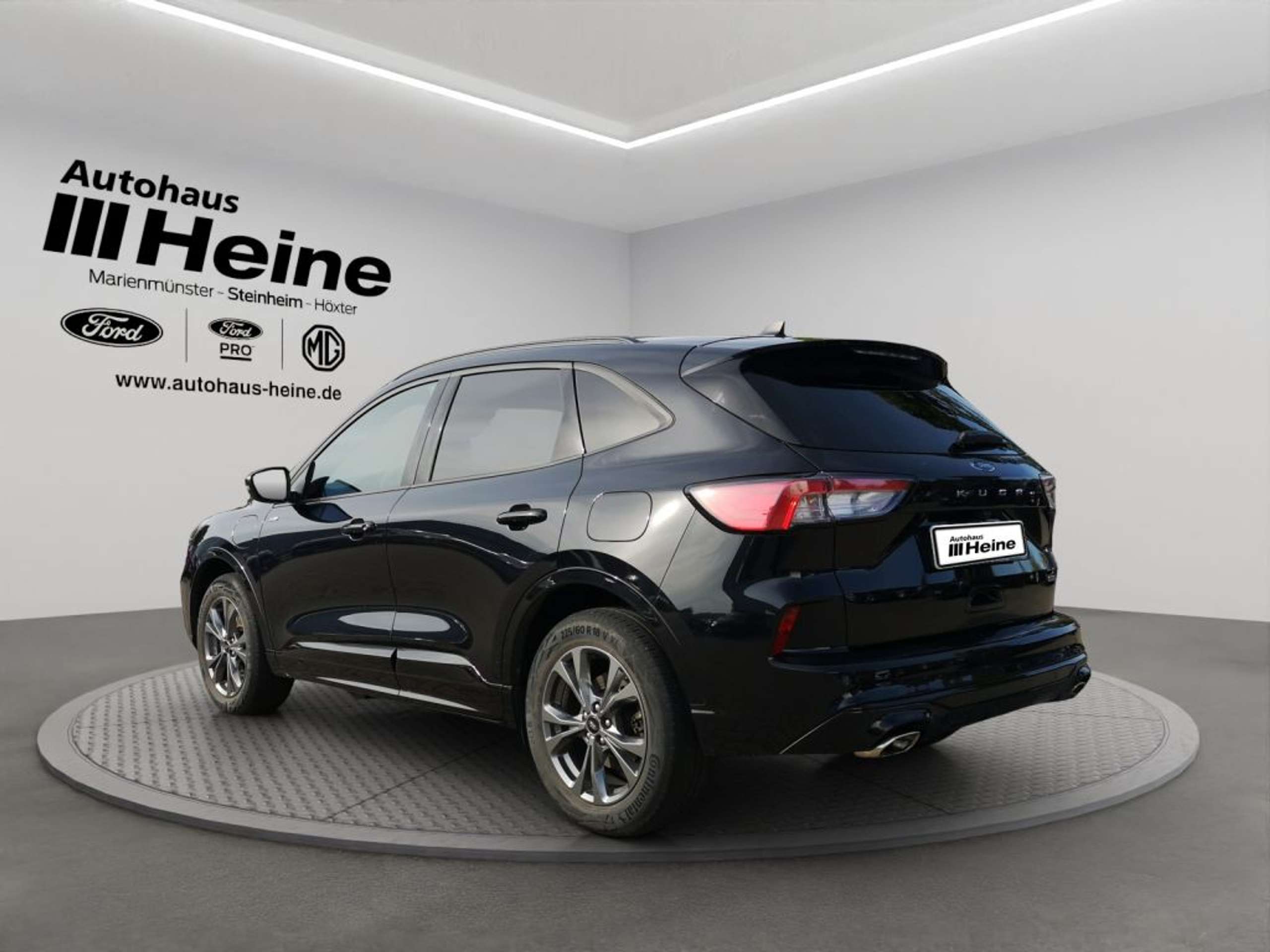 Fahrzeugabbildung Ford Kuga 2.5 Duratec PHEV ST-LINE X *B+O*RFK* - mit KI generiert/bearbeitet