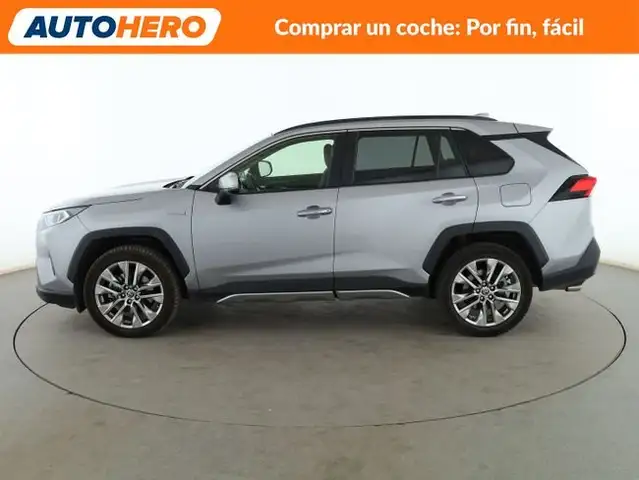 Toyota Rav4 view 3