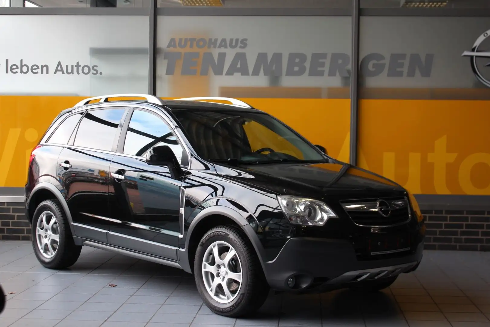Opel Antara Cosmo 4x4 Navi AHK AT-Motor & Getriebe Schwarz - 1
