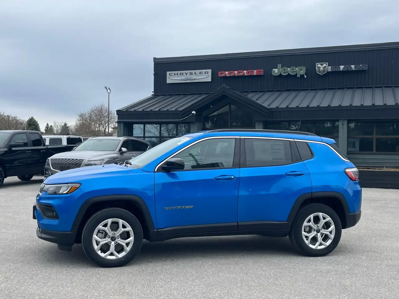 Jeep Compass снимка Jeep Compass
