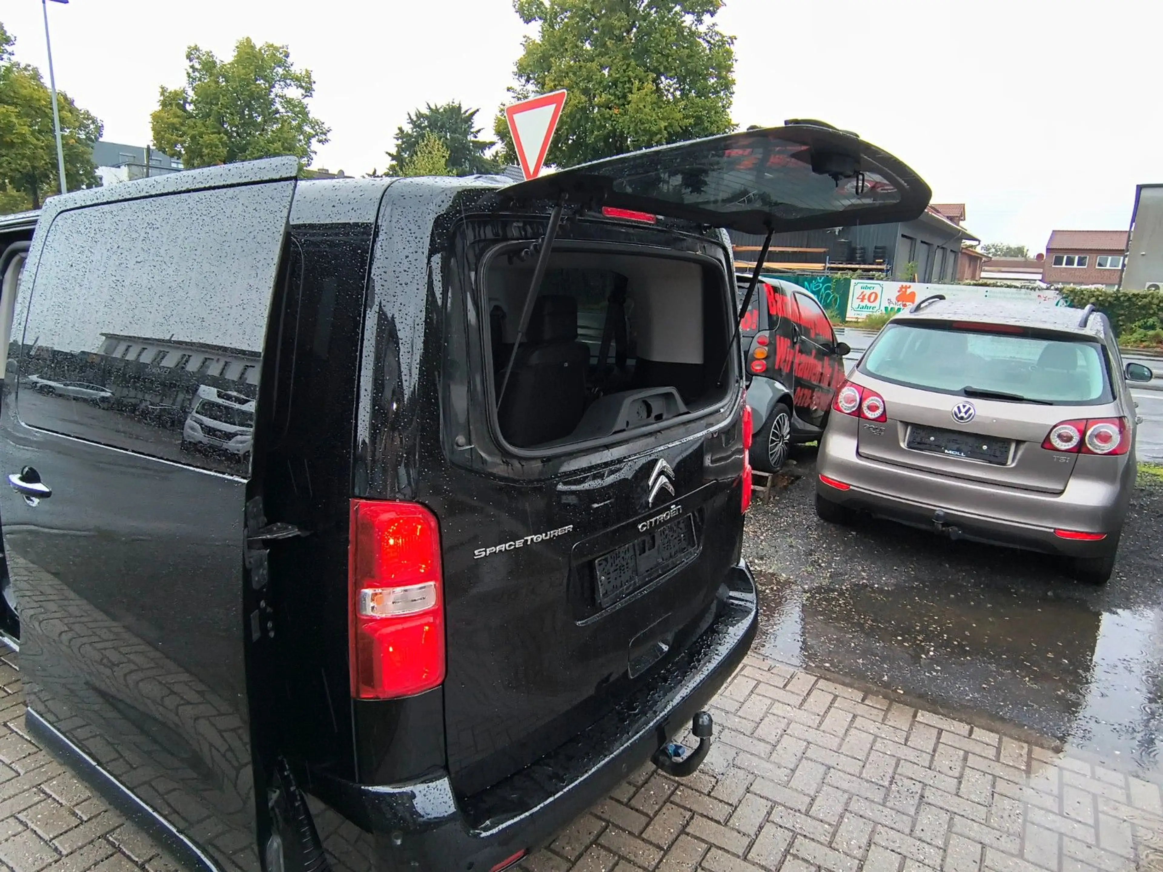 Citroen Spacetourer Shine M°Pano°Head-Up°Leder°AHK — photo 9