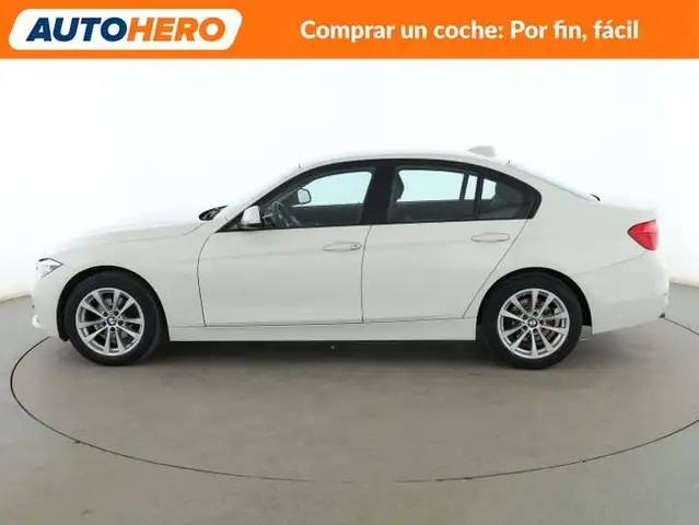 BMW 3 Series view 3