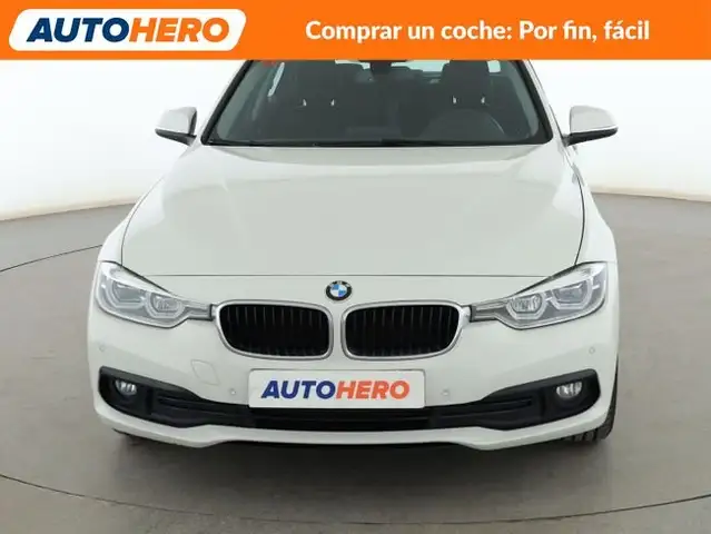 BMW 3 Series view 9
