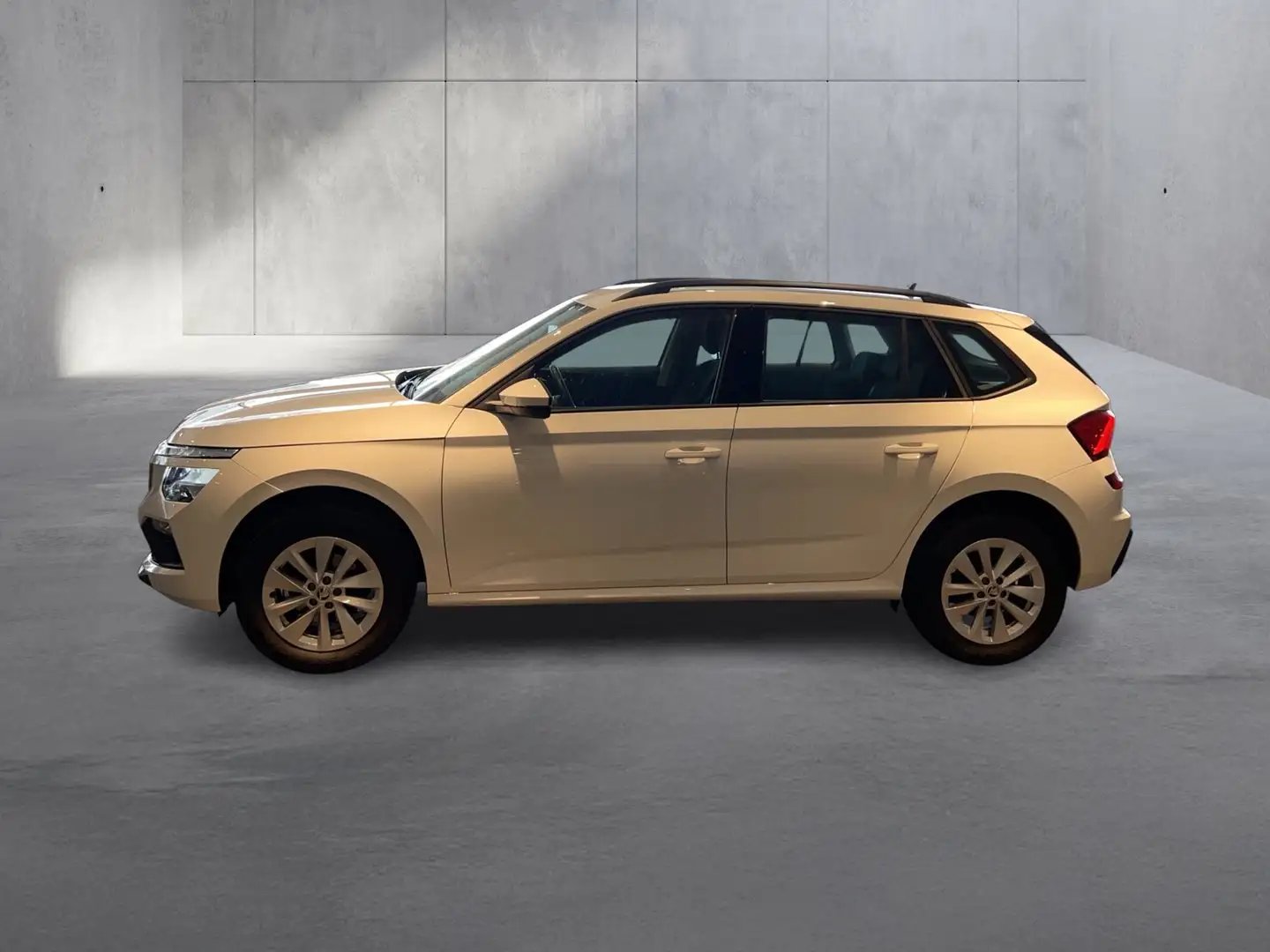 Skoda Kamiq Essence TSI Weiß - 2