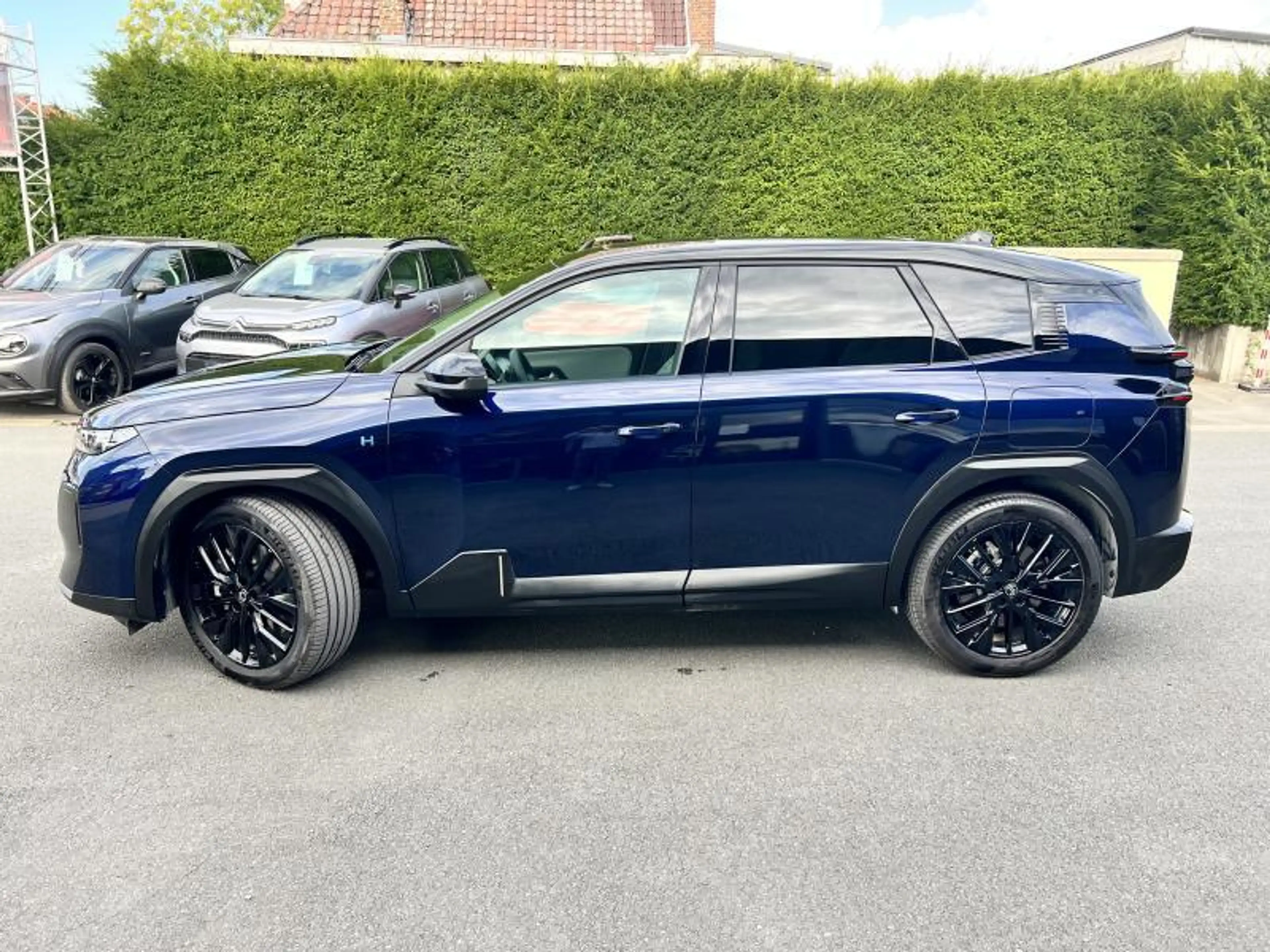 Citroen C5 Aircross Plug-in Hybrid Max — photo 2