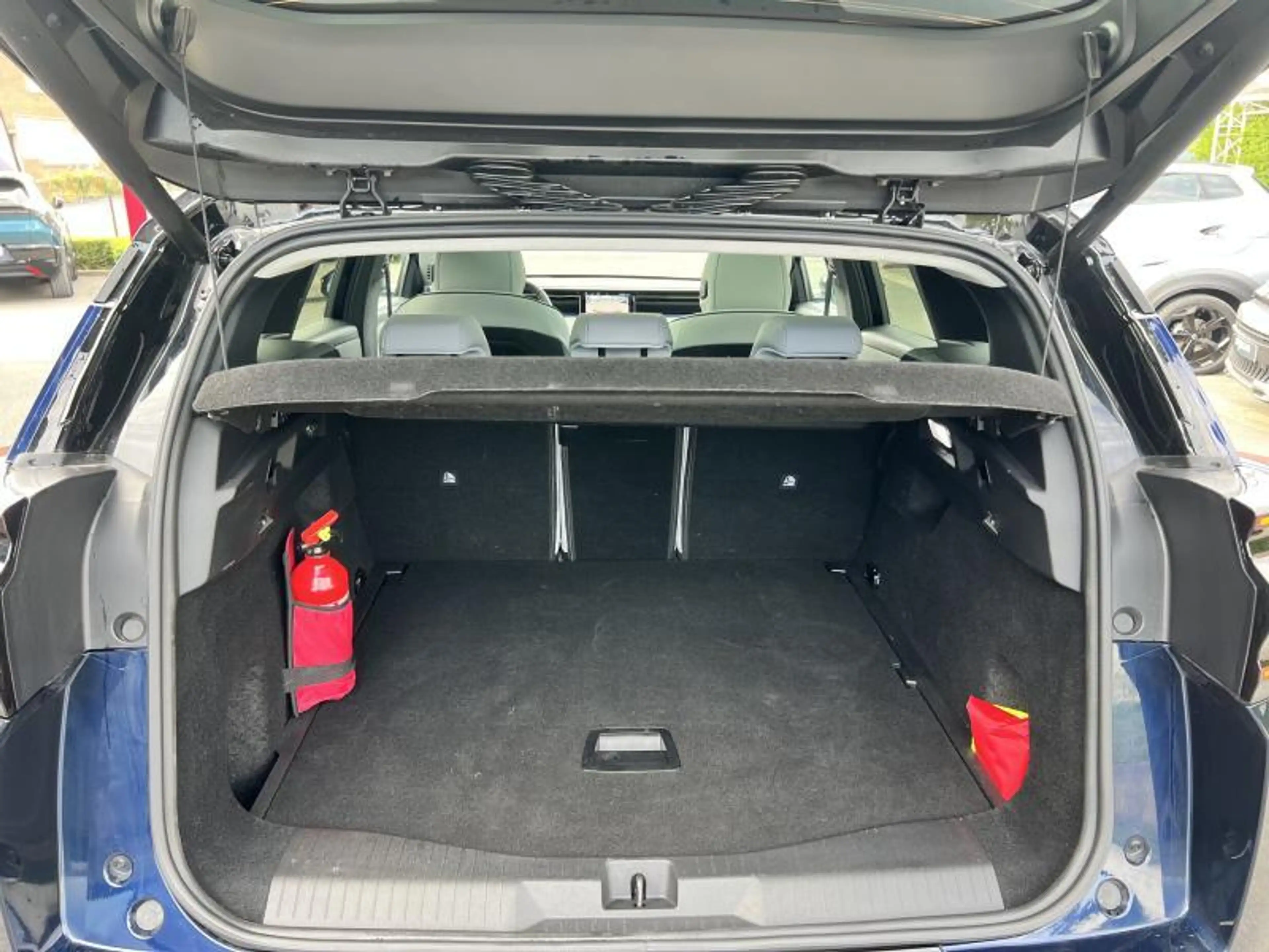 Citroen C5 Aircross Plug-in Hybrid Max — photo 10