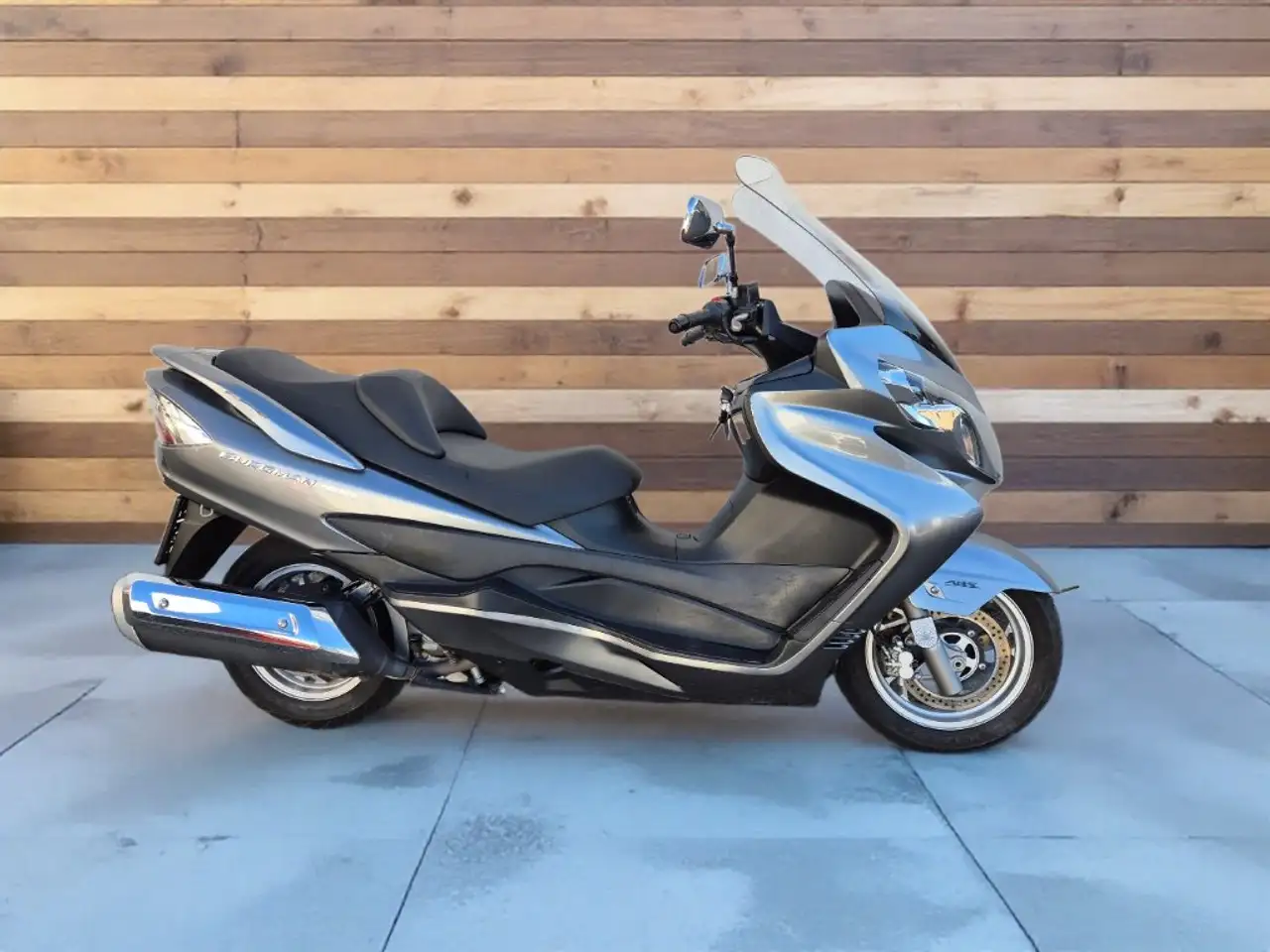 Suzuki Burgman 400