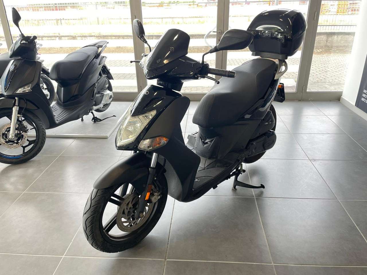 Kymco Agility 200 i, R16, SOLO 16.000KM, 12 MESI DI GARANZIA