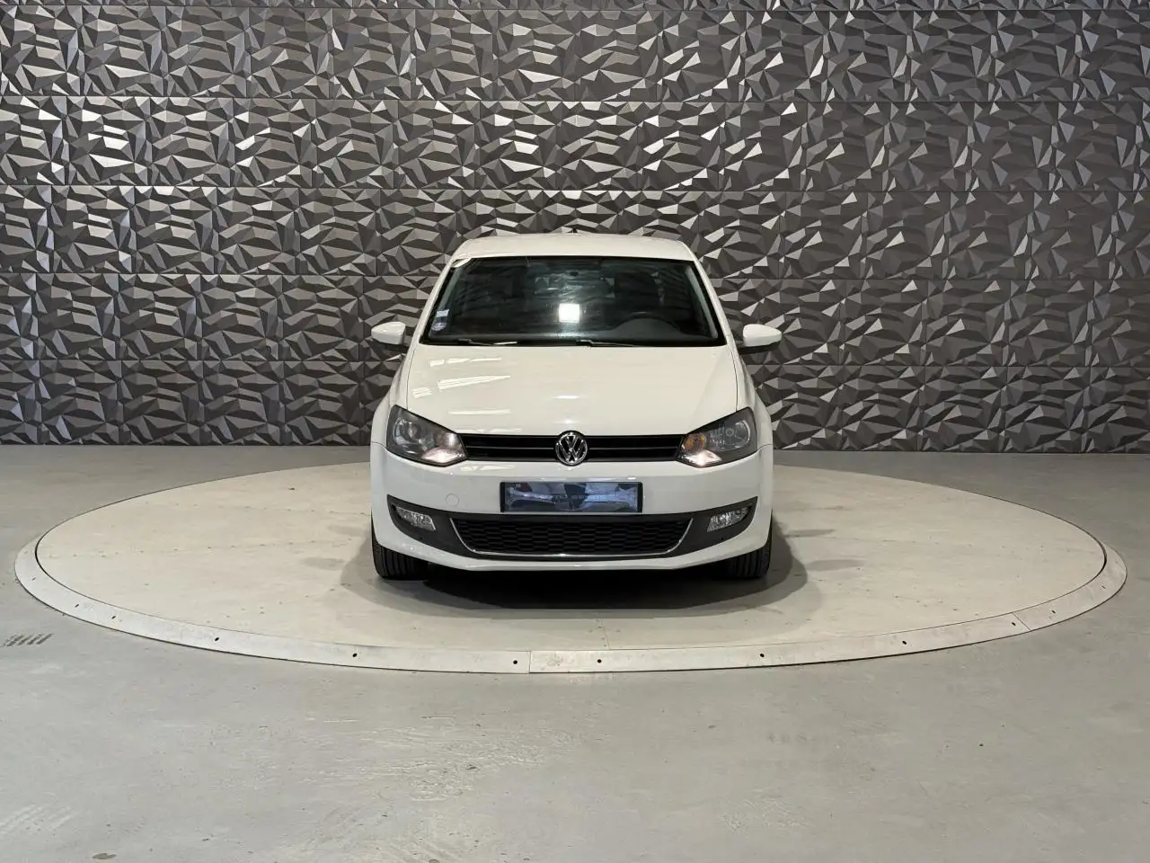 Volkswagen Polo Polo 1.2i - 60 V 6R Life Equipée Car play / Ciel Etoilé — photo 1 of 16