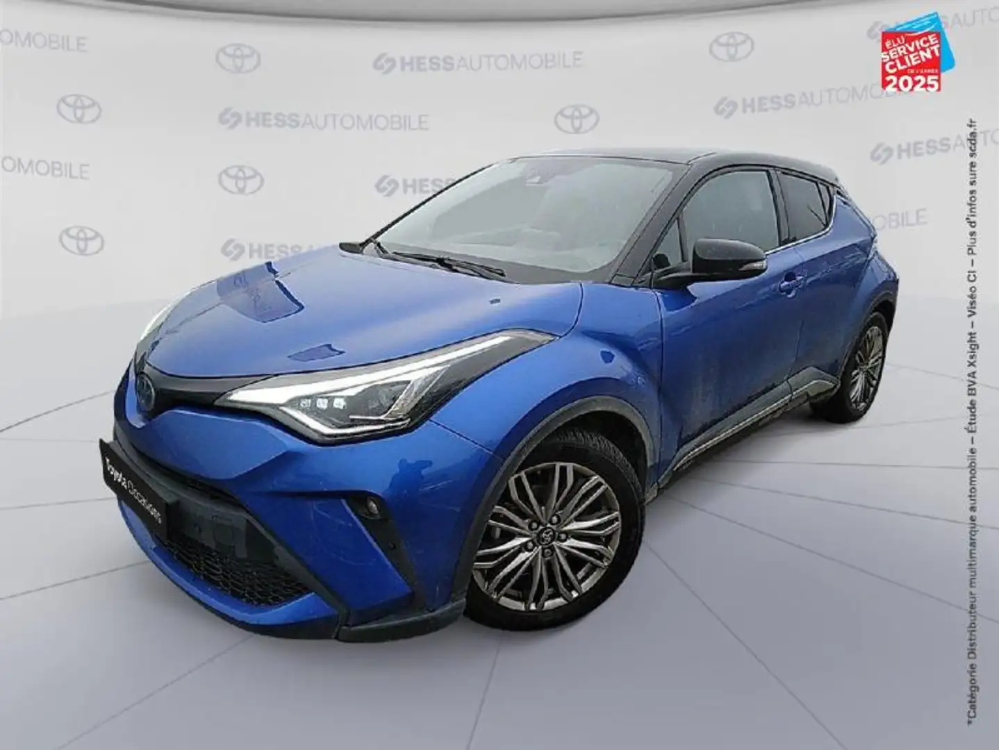Toyota C-HR 184h Distinctive 2WD E-CVT MY22 Bleu - 1