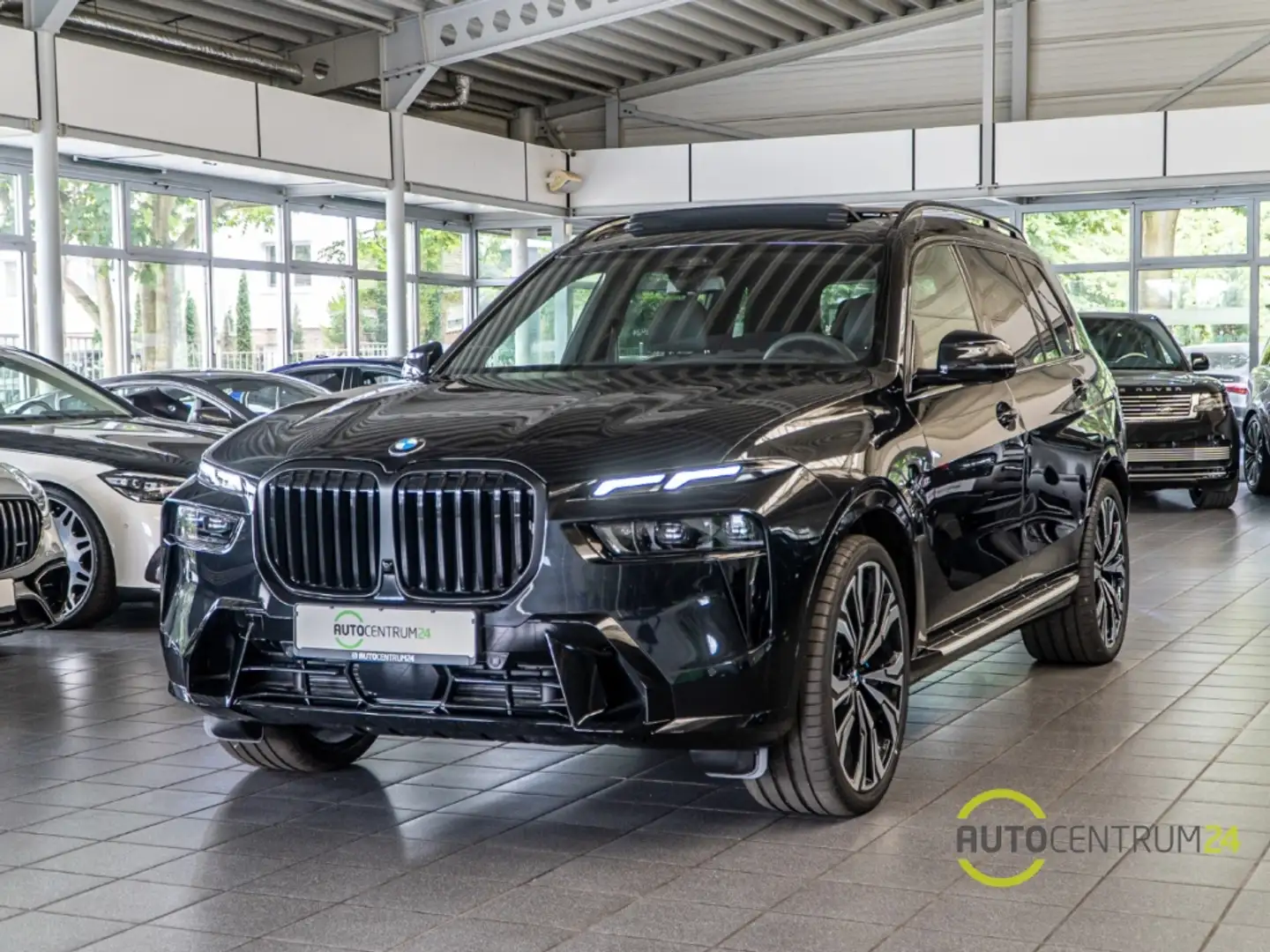 BMW X7 40d M Sport 7-Sitz Sky B&W AHK Komfort Schwarz - 2