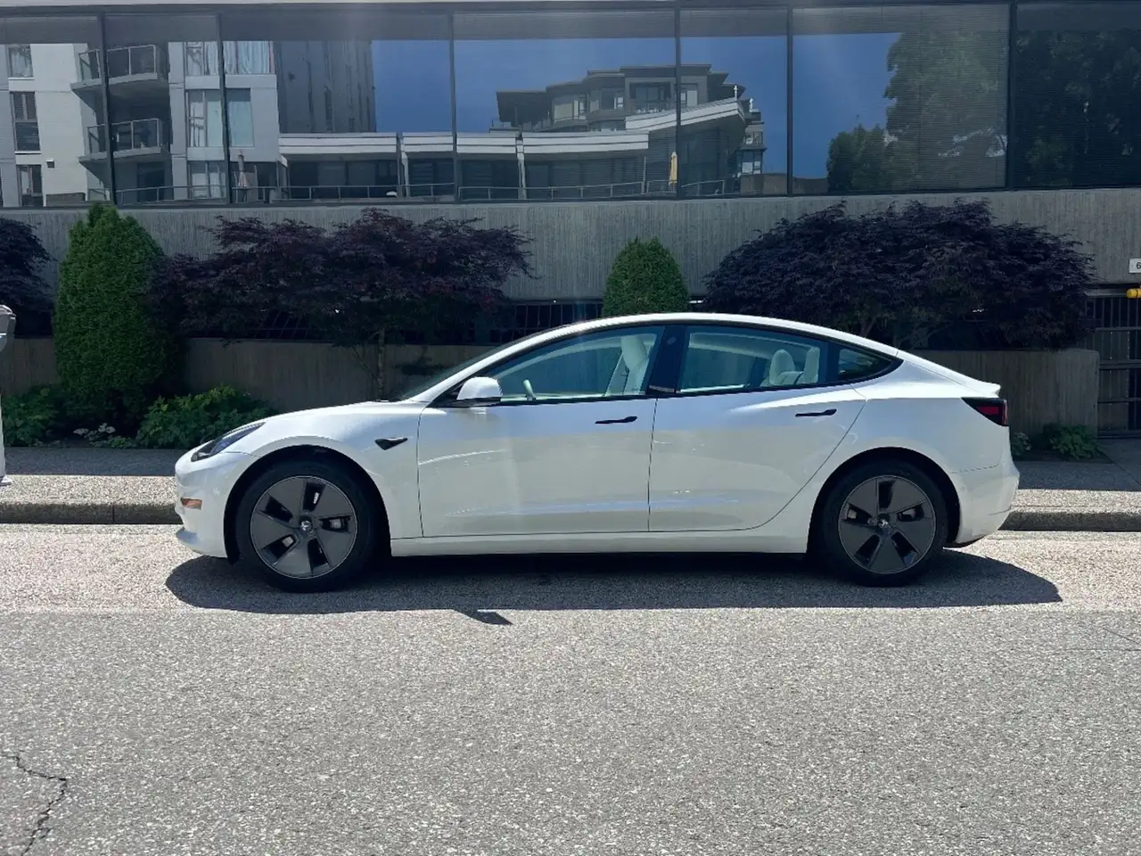 Tesla Model 3 fotografie Tesla Model 3